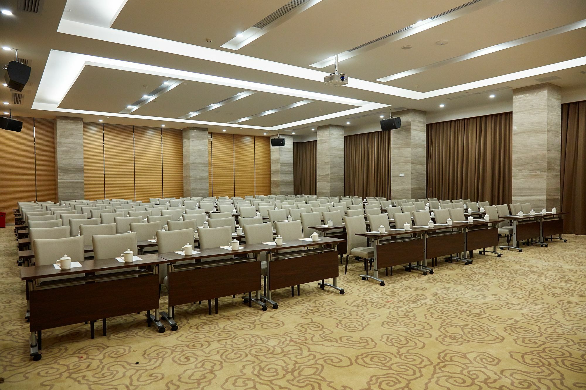 The Thousand Lantern Lake Hotel Foshan Dış mekan fotoğraf