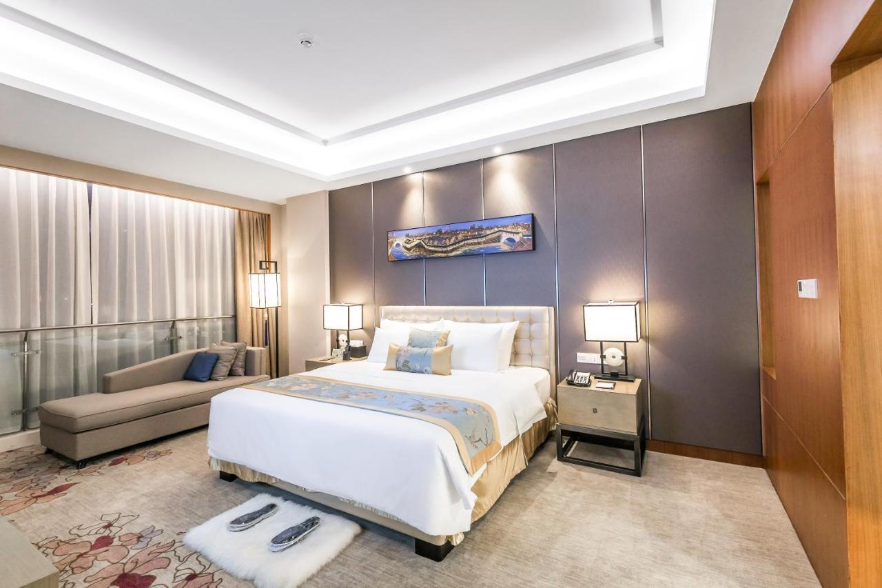 The Thousand Lantern Lake Hotel Foshan Dış mekan fotoğraf